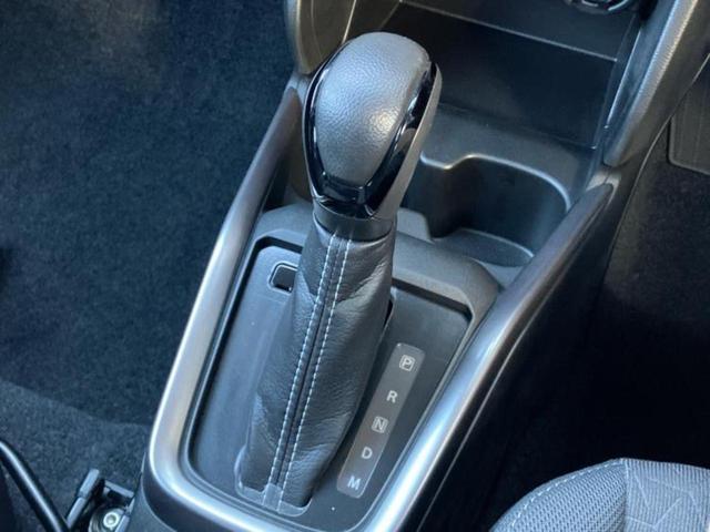 スイフト ハイブリッドＭＺ　ディスプレイオーディオ９インチ／セーフティサポート（スズキ）／シートヒーター　前席／車線逸脱防止支援システム／ヘッドランプ　ＬＥＤ／ＵＳＢジャック／Ｂｌｕｅｔｏｏｔｈ接続／ＥＢＤ付ＡＢＳ　盗難防止装置（14枚目）