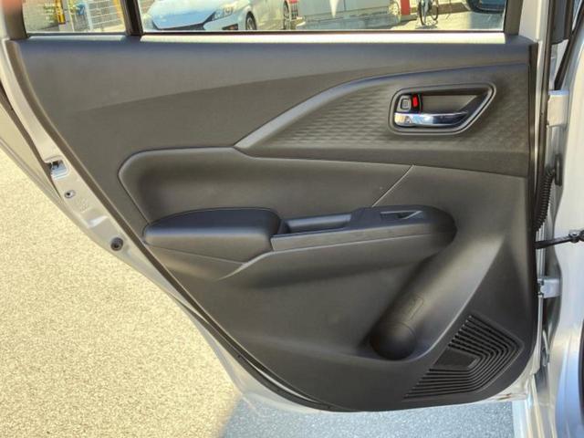 スイフト ハイブリッドＭＺ　ディスプレイオーディオ９インチ／セーフティサポート（スズキ）／シートヒーター　前席／車線逸脱防止支援システム／ヘッドランプ　ＬＥＤ／ＵＳＢジャック／Ｂｌｕｅｔｏｏｔｈ接続／ＥＢＤ付ＡＢＳ　盗難防止装置（22枚目）