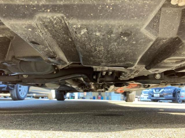 アクア Ｇ　保証書／純正　ＳＤナビ／衝突安全装置／車線逸脱防止支援システム／Ｂｌｕｅｔｏｏｔｈ接続／ＥＴＣ／ＥＢＤ付ＡＢＳ／横滑り防止装置／アイドリングストップ／クルーズコントロール／バックモニター／フルセグＴＶ（46枚目）