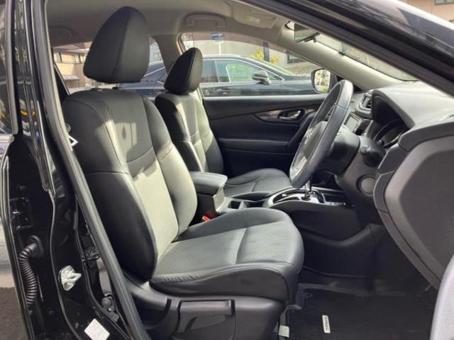 エクストレイル 20Xi 新品タイヤ/保証書/純正 9インチ SDナビ/インテリジェントルームミラー/エマージェンシーブレーキ/アラウンドビューモニター/車線逸脱防止支援システム/シート 合皮/プロパイロット/電動バックドア(4枚目)