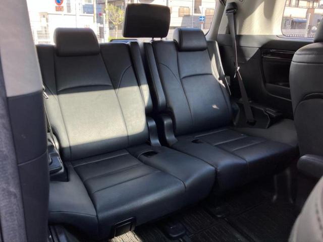 アルファード Ｓ　Ｃパッケージ　新品タイヤ／ツインムーンルーフ／保証書／ディスプレイオーディオ＋ナビ９インチ／フリップダウンモニター　純正　１２．１インチ／デジタルインナーミラー／トヨタセーフティセンス　サンルーフ　両側電動スライド（6枚目）