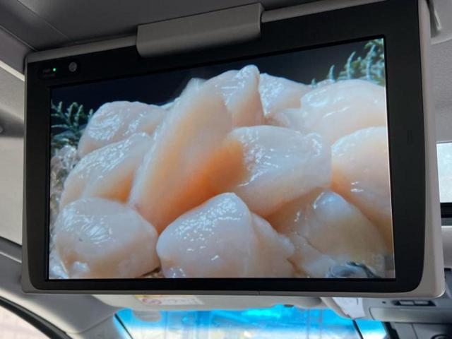 アルファード Ｓ　Ｃパッケージ　新品タイヤ／ツインムーンルーフ／保証書／ディスプレイオーディオ＋ナビ９インチ／フリップダウンモニター　純正　１２．１インチ／デジタルインナーミラー／トヨタセーフティセンス　サンルーフ　両側電動スライド（12枚目）