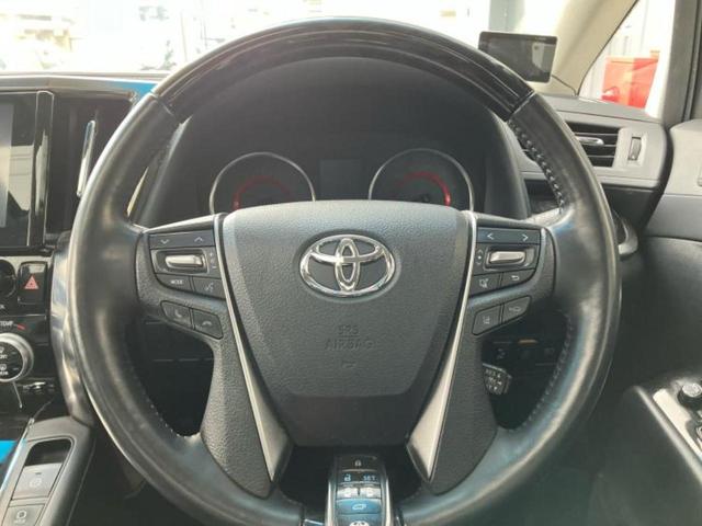 アルファード Ｓ　Ｃパッケージ　新品タイヤ／ツインムーンルーフ／保証書／ディスプレイオーディオ＋ナビ９インチ／フリップダウンモニター　純正　１２．１インチ／デジタルインナーミラー／トヨタセーフティセンス　サンルーフ　両側電動スライド（16枚目）