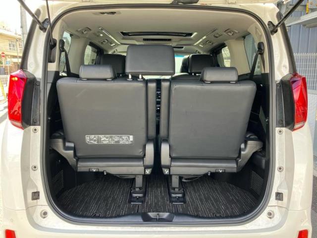 アルファード Ｓ　Ｃパッケージ　新品タイヤ／ツインムーンルーフ／保証書／ディスプレイオーディオ＋ナビ９インチ／フリップダウンモニター　純正　１２．１インチ／デジタルインナーミラー／トヨタセーフティセンス　サンルーフ　両側電動スライド（20枚目）