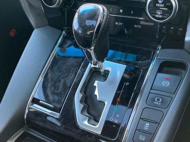 アルファード Ｓ　Ｃパッケージ　新品タイヤ／ツインムーンルーフ／保証書／ディスプレイオーディオ＋ナビ９インチ／フリップダウンモニター　純正　１２．１インチ／デジタルインナーミラー／トヨタセーフティセンス　サンルーフ　両側電動スライド（30枚目）