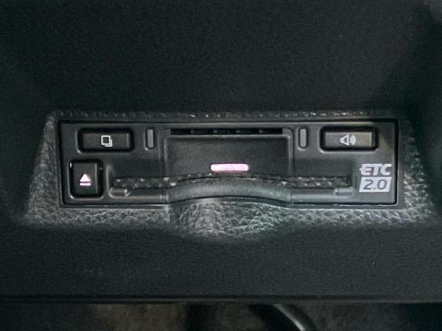 ヤリスクロス ハイブリッドＺ　ディスプレイオーディオ＋ナビ８インチ／トヨタセーフティセンス／シートヒーター　前席／パノラミックビューモニター／車線逸脱防止支援システム／ドライブレコーダー　社外／ヘッドランプ　ＬＥＤ　全周囲カメラ（26枚目）