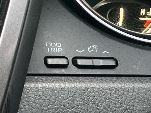 カムリ Ｇ　新品タイヤ／保証書／ディスプレイオーディオ＋ナビ／トヨタセーフティセンス／車線逸脱防止支援システム／ドライブレコーダー　純正／ヘッドランプ　ＬＥＤ／Ｂｌｕｅｔｏｏｔｈ接続／ＥＴＣ　衝突被害軽減システム（31枚目）