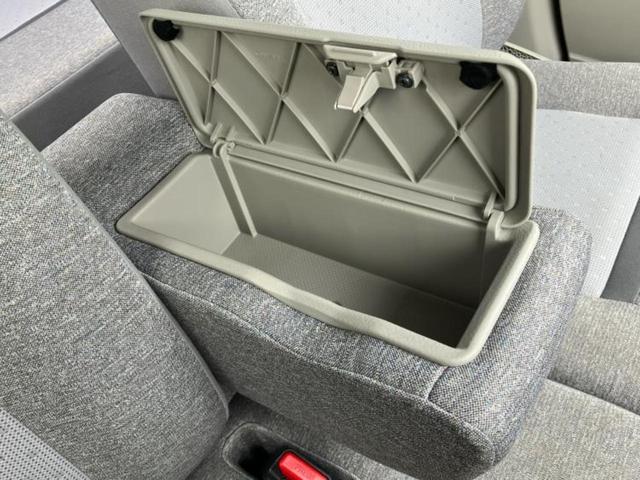 �ԑI�тɂ͂��Y�݂������̂ł��I��̓I�ȍw���܂ł͌������Ă��Ȃ����ǎԂ͋C�ɂȂ�Ƃ������q�l���劽�}�ł��I���񒆌Îԍw���̑����̂���`���������Ă��������I