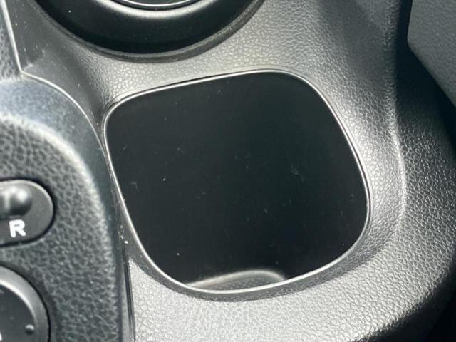 フィット １３Ｇ・スマートセレクション　新品タイヤ／純正　ＳＤナビ／ヘッドランプ　ＨＩＤ／ＥＴＣ／ＥＢＤ付ＡＢＳ／ワンセグＴＶ／ＤＶＤ／エアバッグ　運転席／エアバッグ　助手席／衝突安全ボディ／パワーウインドウ／キーレスエントリー　ＤＶＤ再生（33枚目）