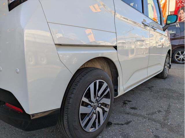 タンク カスタムＧ　両側パワースライド　純正ナビ　ＴＶ　Ｂカメラ　ＬＥＤヘッドライト　シートヒーター　クルコン（13枚目）