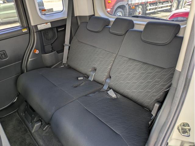 タンク カスタムＧ　両側パワースライド　純正ナビ　ＴＶ　Ｂカメラ　ＬＥＤヘッドライト　シートヒーター　クルコン（45枚目）