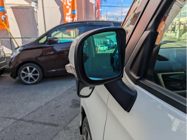 タンク カスタムＧ　両側パワースライド　純正ナビ　ＴＶ　Ｂカメラ　ＬＥＤヘッドライト　シートヒーター　クルコン（51枚目）