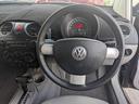 VOLKSWAGEN NEW BEETLE