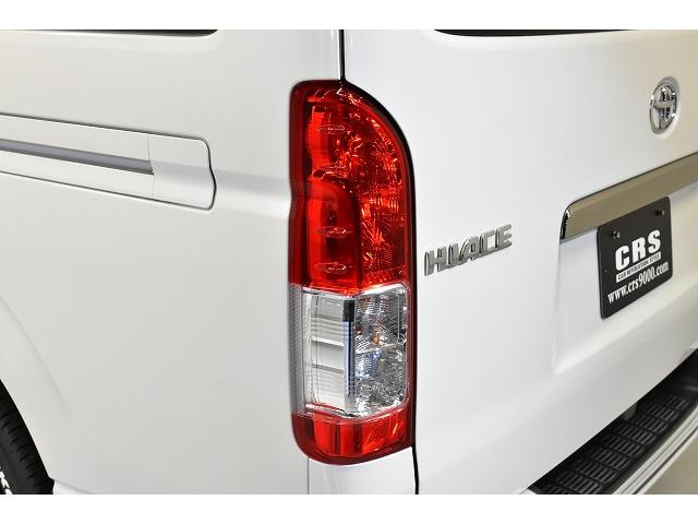 ハイエースバン スーパーＧＬ　ダークプライム　自動防眩インナーミラー／ＴＲＤエアロ（Ｆ／Ｓ／Ｒ）／純正ナビ／サイドバー／遮光パッド／ＫＹＢ　１４段ショック／ＶＯＬＫ　ＲＡＣＩＮＧ　１７インチ／ＹＯＫＯＨＡＭＡ　ＰＡＲＡＤＡ／運転席社外シート（31枚目）