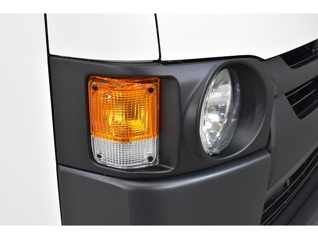 TOYOTA HIACE VAN LONG DX