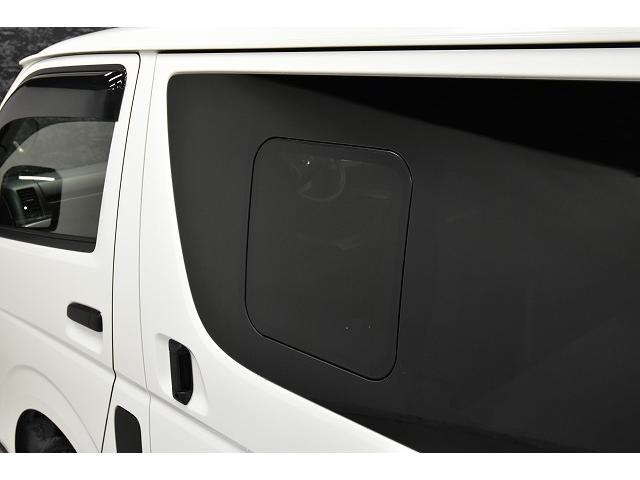 TOYOTA HIACE VAN LONG DX