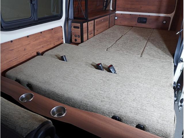 TOYOTA HIACE VAN LONG DX