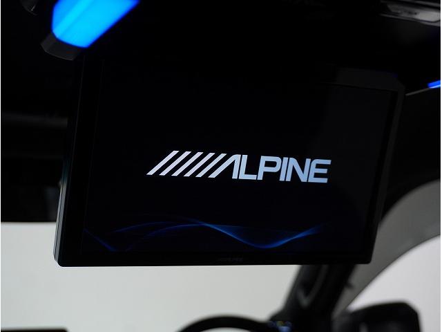 ハイエースバン スーパーＧＬ　ダークプライムＩＩ　パノラミックビューモニター／両側パワースライドドア／ＡＬＩＰＮＥ１１インチナビ／ＡＬＩＰＮＥフリップダウンモニター／床フローリング／天井スピーカー／リアクーラーコントローラー（62枚目）