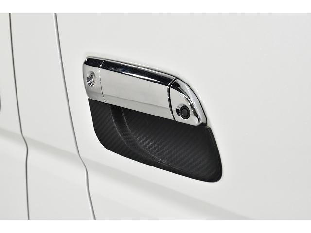 ハイエースバン スーパーGL ダークプライムII パノラミックビューモニター・デジミラ・寒冷地仕様・ナイトロパワーH12ショットガン16インチ・ESSEXフロントバンパーガード・ALPINE BIGX Fモニター・ドライブレコーダー・ベッドキット(13枚目)