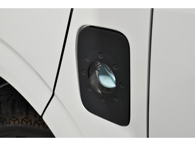 ハイエースバン スーパーGL ダークプライムII パノラミックビューモニター・デジミラ・寒冷地仕様・ナイトロパワーH12ショットガン16インチ・ESSEXフロントバンパーガード・ALPINE BIGX Fモニター・ドライブレコーダー・ベッドキット(37枚目)