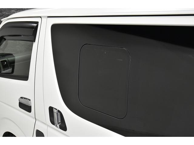 ハイエースバン スーパーGL ダークプライムII パノラミックビューモニター・デジミラ・寒冷地仕様・ナイトロパワーH12ショットガン16インチ・ESSEXフロントバンパーガード・ALPINE BIGX Fモニター・ドライブレコーダー・ベッドキット(43枚目)