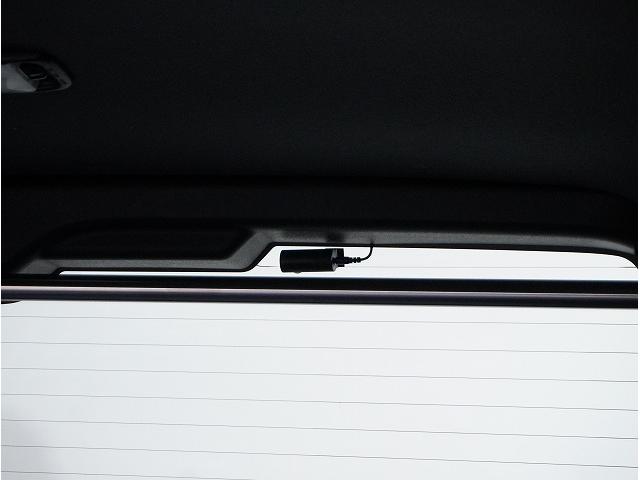 ハイエースバン スーパーGL ダークプライムII パノラミックビューモニター・デジミラ・寒冷地仕様・ナイトロパワーH12ショットガン16インチ・ESSEXフロントバンパーガード・ALPINE BIGX Fモニター・ドライブレコーダー・ベッドキット(65枚目)