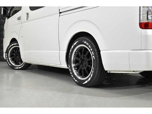 ハイエースバン スーパーGL ダークプライムII 両側電動パワースライドドア・パノラミックビューモニター・デジミラ・ESSEX ENCB-17ブラック・FスポイラーVer4・2インチLD・シートカバー・ベットキット・Panasonicナビ・ETC(27枚目)