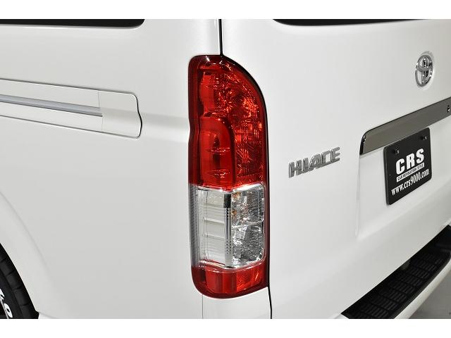 ハイエースバン スーパーGL ダークプライムII 両側電動パワースライドドア・パノラミックビューモニター・デジミラ・ESSEX ENCB-17ブラック・FスポイラーVer4・2インチLD・シートカバー・ベットキット・Panasonicナビ・ETC(29枚目)