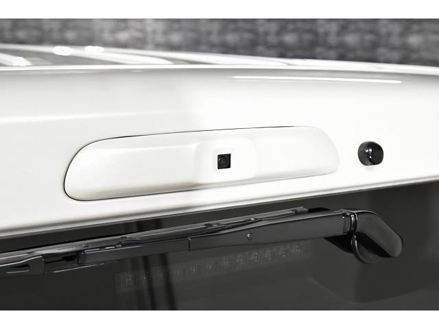 ハイエースバン スーパーGL ダークプライムII 両側電動パワースライドドア・パノラミックビューモニター・デジミラ・ESSEX ENCB-17ブラック・FスポイラーVer4・2インチLD・シートカバー・ベットキット・Panasonicナビ・ETC(33枚目)