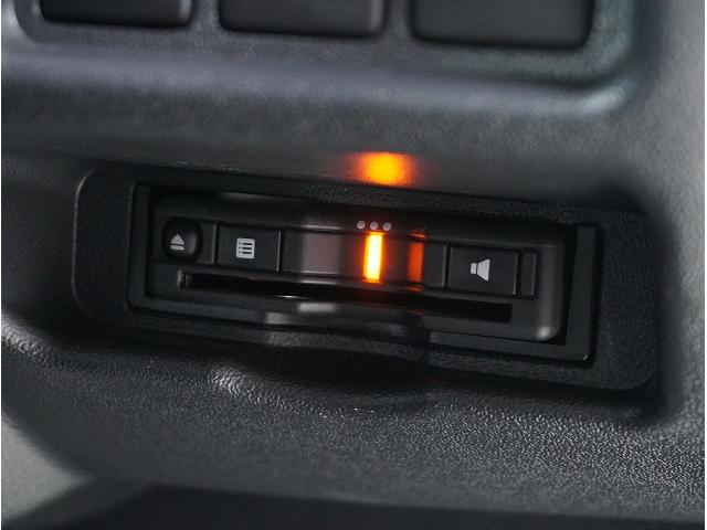 ハイエースバン スーパーGL ダークプライムII 両側電動パワースライドドア・パノラミックビューモニター・デジミラ・ESSEX ENCB-17ブラック・FスポイラーVer4・2インチLD・シートカバー・ベットキット・Panasonicナビ・ETC(38枚目)