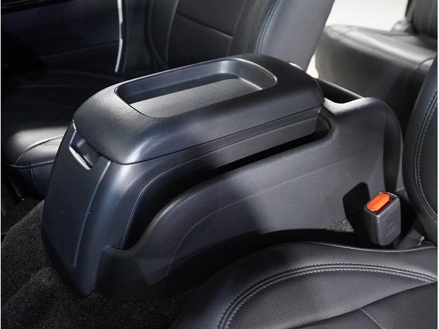 ハイエースバン スーパーGL ダークプライムII 両側電動パワースライドドア・パノラミックビューモニター・デジミラ・ESSEX ENCB-17ブラック・FスポイラーVer4・2インチLD・シートカバー・ベットキット・Panasonicナビ・ETC(57枚目)