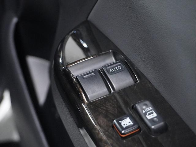 ハイエースバン スーパーGL ダークプライムII LEDヘッドライト/自動防眩インナーミラー/ENCS-18ブラックポリッシュ/フロントスポイラー/ベッドキット/ハイグレードシートカバー/カロッツエリア楽ナビ(32枚目)