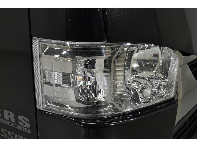 ハイエースバン スーパーGL ダークプライムII パノラミックビューモニター/デジタルインナーミラー/ダイアトーン7インチナビ/ENCB17 ハイパーグロス/フローリング施工/フロントスポイラー/カスタムベットキット(14枚目)