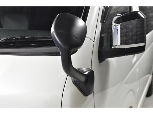 ハイエースワゴン ＧＬ　・キャンピング・ベットキットＶ内装架装車・ＡＬＰＩＮＥ１１インチナビ・ＡＬＰＩＮＥ１０．１インチモニター・ＥＳＳＥＸホイール　ＥＷ－１７・１４段ショック・ＬＥＤヘッドランプ・パワスラ・ＰＶＭ・デジミラ（11枚目）