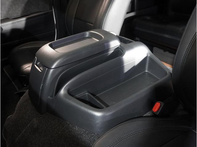 ハイエースワゴン ＧＬ　・キャンピング・ベットキットＶ内装架装車・ＡＬＰＩＮＥ１１インチナビ・ＡＬＰＩＮＥ１０．１インチモニター・ＥＳＳＥＸホイール　ＥＷ－１７・１４段ショック・ＬＥＤヘッドランプ・パワスラ・ＰＶＭ・デジミラ（52枚目）