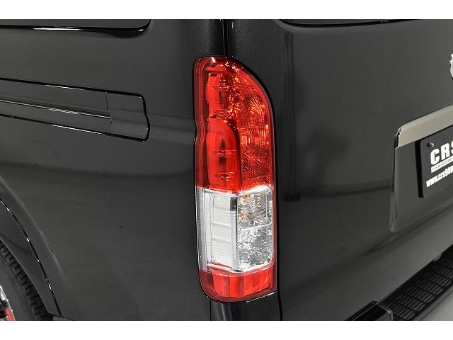 ハイエースバン スーパーGL ダークプライムII パノラミックビューモニター/14段ショックアブソーバー/スタビライザー/天井スピーカー/Aピラースピーカー/2インチローダウン/ボルクレーシング/エンジンルームカバー(30枚目)