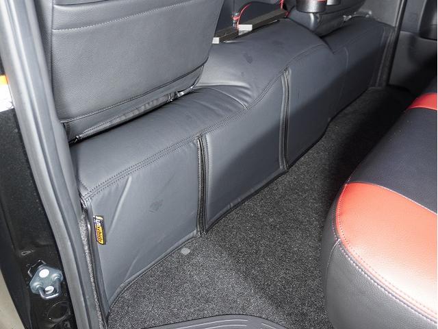 ハイエースバン スーパーGL ダークプライムII パノラミックビューモニター/14段ショックアブソーバー/スタビライザー/天井スピーカー/Aピラースピーカー/2インチローダウン/ボルクレーシング/エンジンルームカバー(67枚目)