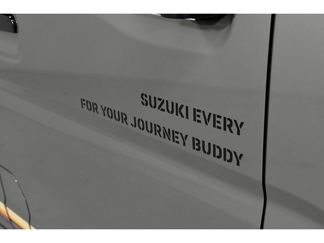 エブリイ Jリミテッド TAC.LUC NIGHTパック/シートカバー前面/専用ベッドキット/リアトリムカバー/床フロアシート/フルフラット/(16枚目)