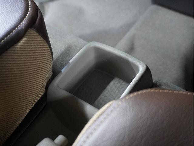 エブリイ Jリミテッド TAC.LUC NIGHTパック/シートカバー前面/専用ベッドキット/リアトリムカバー/床フロアシート/フルフラット/(49枚目)