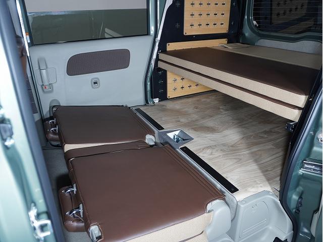 エブリイ Jリミテッド TAC.LUC NIGHTパック/シートカバー前面/専用ベッドキット/リアトリムカバー/床フロアシート/フルフラット/(57枚目)