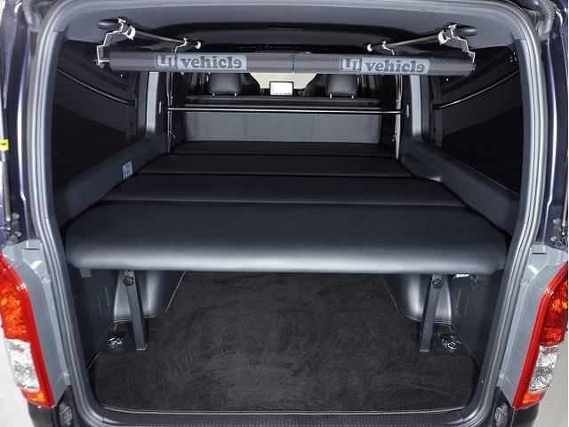 ハイエースバン スーパーＧＬ　ダークプライムＩＩ　両側パワースライドドア／ＬＥＤヘッドライト／ＡＬＰＩＮＥ　１１インチナビ／ドライブレコーダー／ＢＲＩＤＥシート／エンジンルームカバー／シートカバー／ショックアブソーバー／エクストリームフロントスポイラ（68枚目）