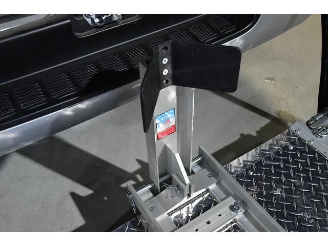 ���o�C�N�O�֌Œ葕�u�������X���҂����Ă���܂��B�V�[�A�[���G�X���O�U�|�U�W�T�Q�|�X�O�O�O