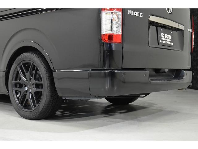 ハイエースバン スーパーGL ダークプライムII ダークプライムII/ディーゼル/小窓付きスライドドア/ローダウン/ビッグX/アルパイン/ドライブレコーダー/Aピラーツィーター/クラフトプラス/収納付きベッドキット/18インチ/2インチローダウン(26枚目)