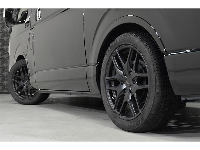 ハイエースバン スーパーGL ダークプライムII ダークプライムII/ディーゼル/小窓付きスライドドア/ローダウン/ビッグX/アルパイン/ドライブレコーダー/Aピラーツィーター/クラフトプラス/収納付きベッドキット/18インチ/2インチローダウン(28枚目)