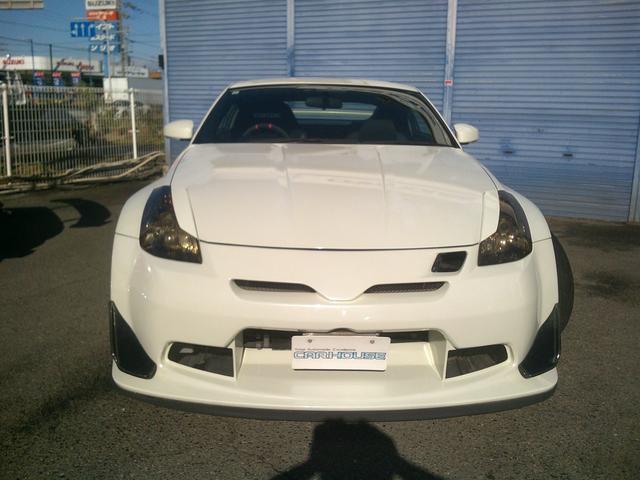 フェアレディZ ベースグレード フルエアロ/ファイナルコネクション車高調/アッパーアーム/マフラー/18インチアルミ/LSD/社外テール/ナビテレビ/ETC/バックカメラ/ブリットフルバケ/シフト・サイドブレーキ加工/バックモニター(4枚目)