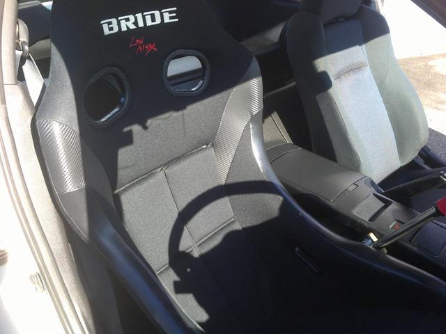 フェアレディZ ベースグレード フルエアロ/ファイナルコネクション車高調/アッパーアーム/マフラー/18インチアルミ/LSD/社外テール/ナビテレビ/ETC/バックカメラ/ブリットフルバケ/シフト・サイドブレーキ加工/バックモニター(16枚目)