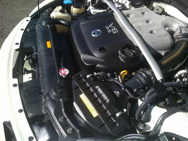 フェアレディZ ベースグレード フルエアロ/ファイナルコネクション車高調/アッパーアーム/マフラー/18インチアルミ/LSD/社外テール/ナビテレビ/ETC/バックカメラ/ブリットフルバケ/シフト・サイドブレーキ加工/バックモニター(31枚目)