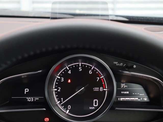 ＣＸ－３ １．５　１５Ｓ　アーバン　ドレッサー　マツダ認定中古車　ＢＯＳＥサウンド　３６０°ビュ（8枚目）