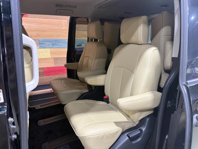 デリカD:5 P 4WD 禁煙者 フリップダウンモニター ワンオーナー(17枚目)