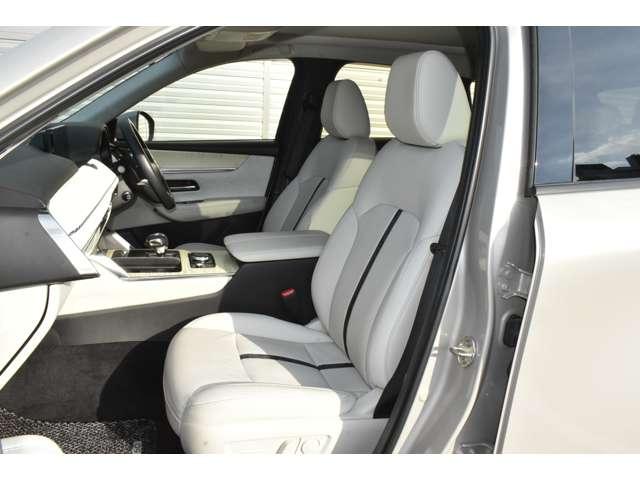 ＣＸ－６０ ＸＤ－ハイブリッド　プレミアムモダン　クルーズコントロール　衝突軽減装置　ＥＴＣ車載器　パワーバックドア　パノラマルーフ　横滑り防止装置　ヒーター　メモリーナビ　バックカメラ　４ＷＤ　スマートキー　パワーシート　ナビ　アイドリングストップ（14枚目）